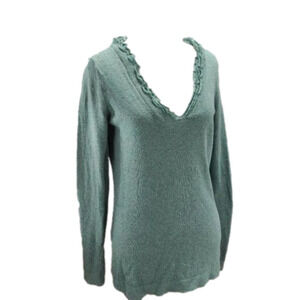 banana republic green long sleeve v neck